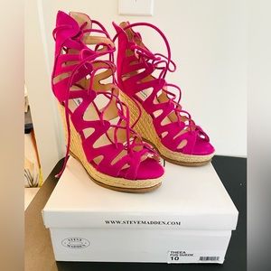 Steve Madden wedge heel size 10